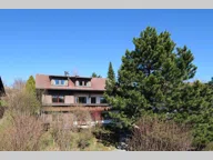 Titelbild für Dieses sonnenverwöhnte Einfamilienhaus befindet sich in einer ruhigen Sackgasse im