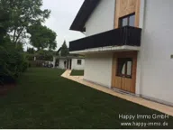 Titelbild für Die umfassend renovierte Doppelhaushälfte bietet Ihnen ein Erdgeschoss mit einer