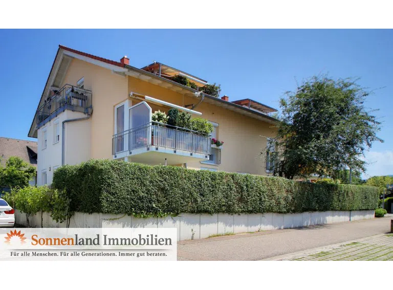 Guter Sichtschutz für die EG-Wohnungen