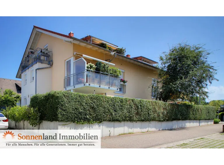 Guter Sichtschutz für die EG-Wohnungen