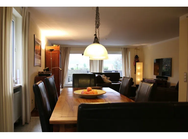 Essbereich und Wohnen