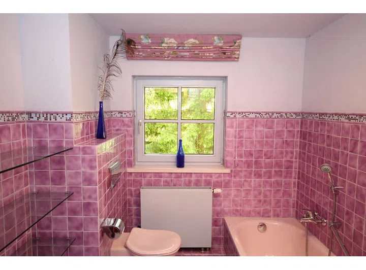 Badezimmer OG Gutshaus