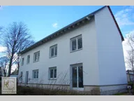 Titelbild für Hier erwartet sie eine Neubau-Doppelhaushälfte mit kleinem Grundstück. Diese wird